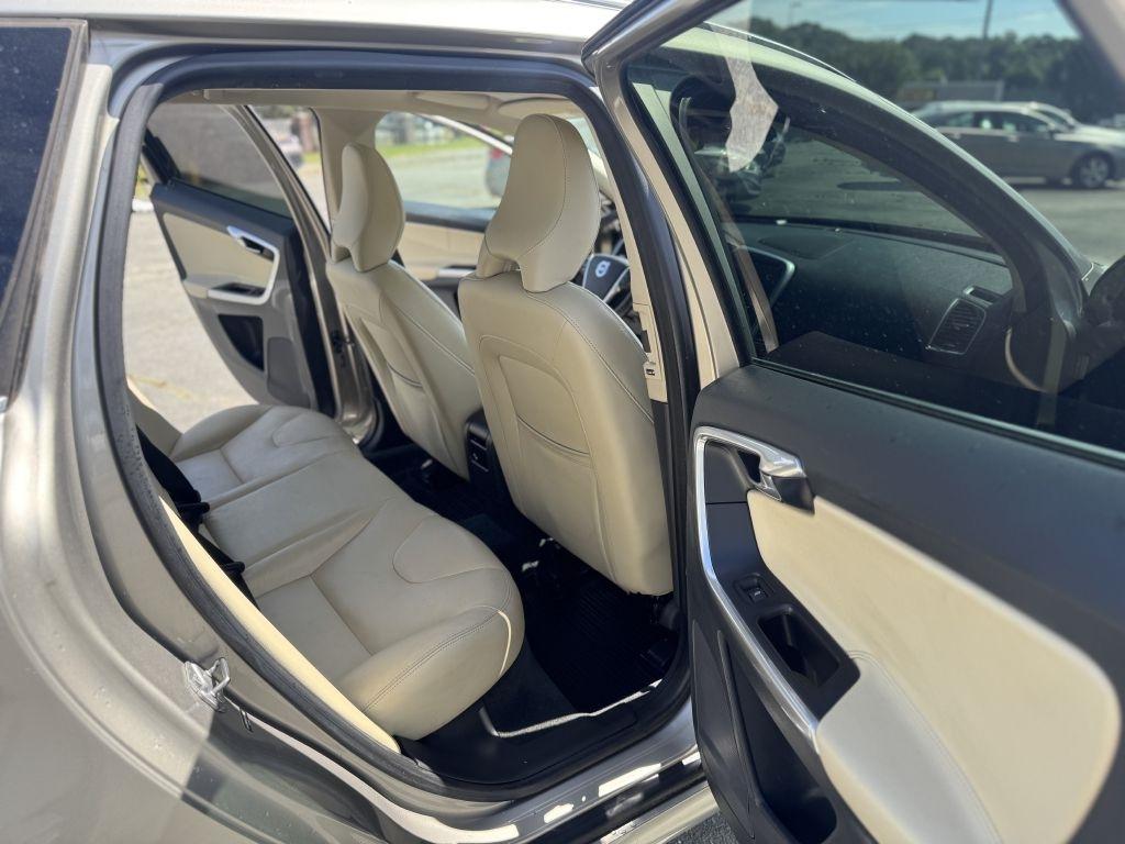 Volvo XC60 T6 Drive-E Platinum AWD 2016