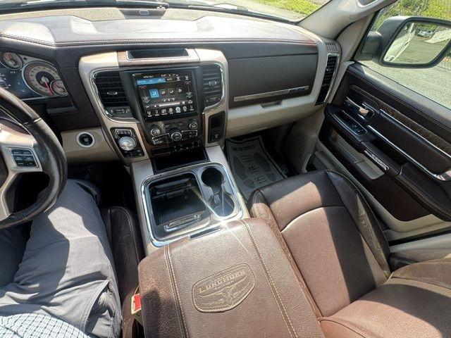 RAM 1500 Longhorn Crew Cab SWB 4WD 2017