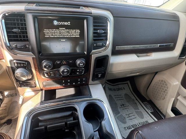RAM 1500 Longhorn Crew Cab SWB 4WD 2017
