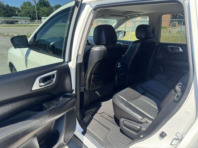 Nissan Pathfinder S 4WD 2017