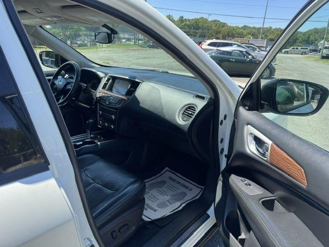Nissan Pathfinder S 4WD 2017