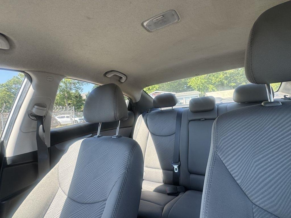 Hyundai Elantra GLS M/T 2013