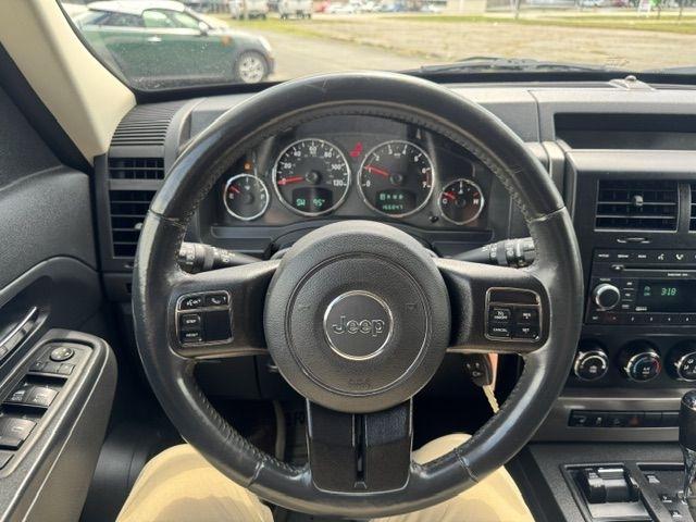 Jeep Liberty Sport 4WD 2012