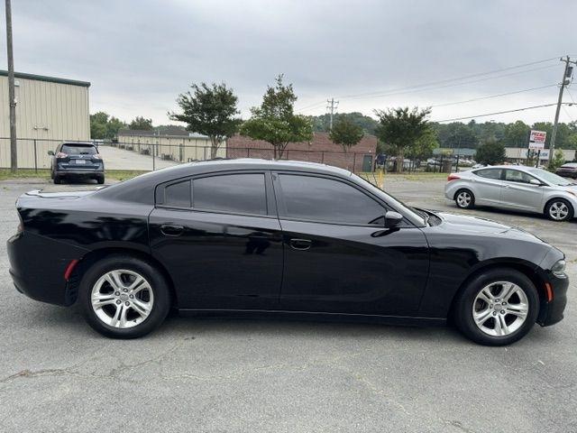 Dodge Charger SXT 2021