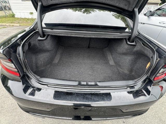 Dodge Charger SXT 2021