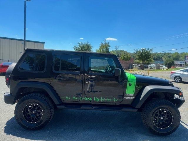 Jeep Wrangler JK Unlimited Sport 4WD 2018