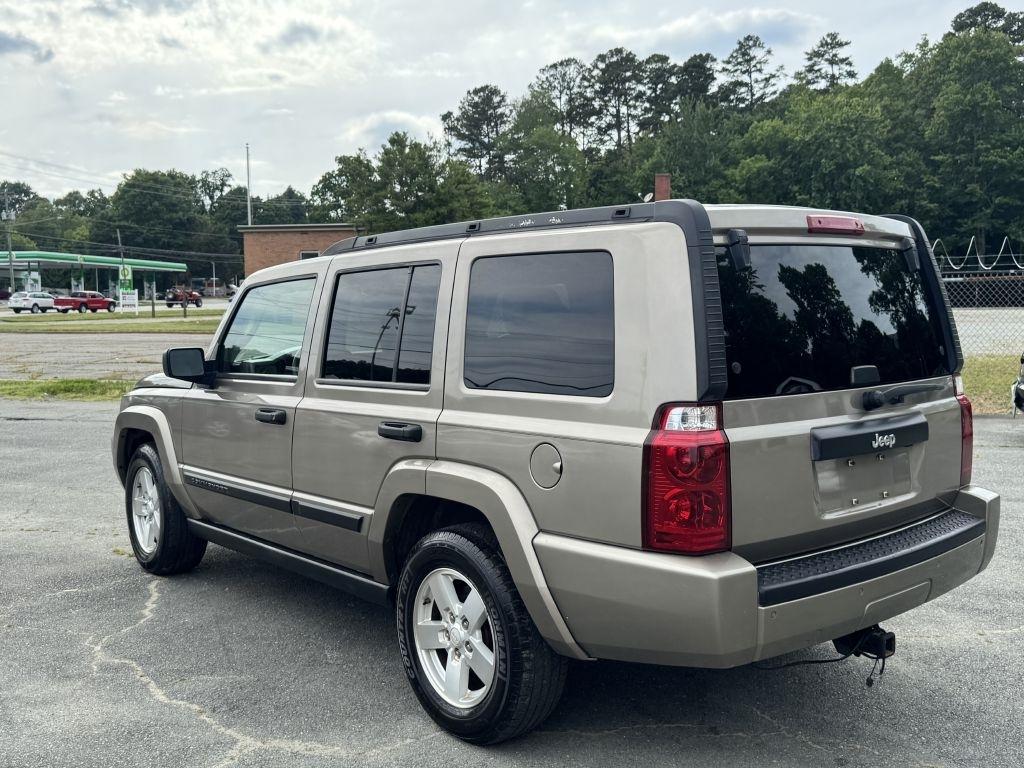 Jeep Commander 2WD 2006