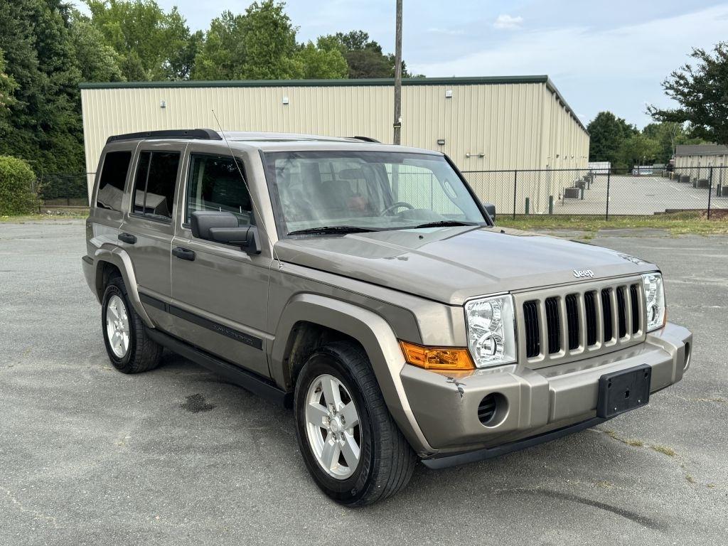 Jeep Commander 2WD 2006