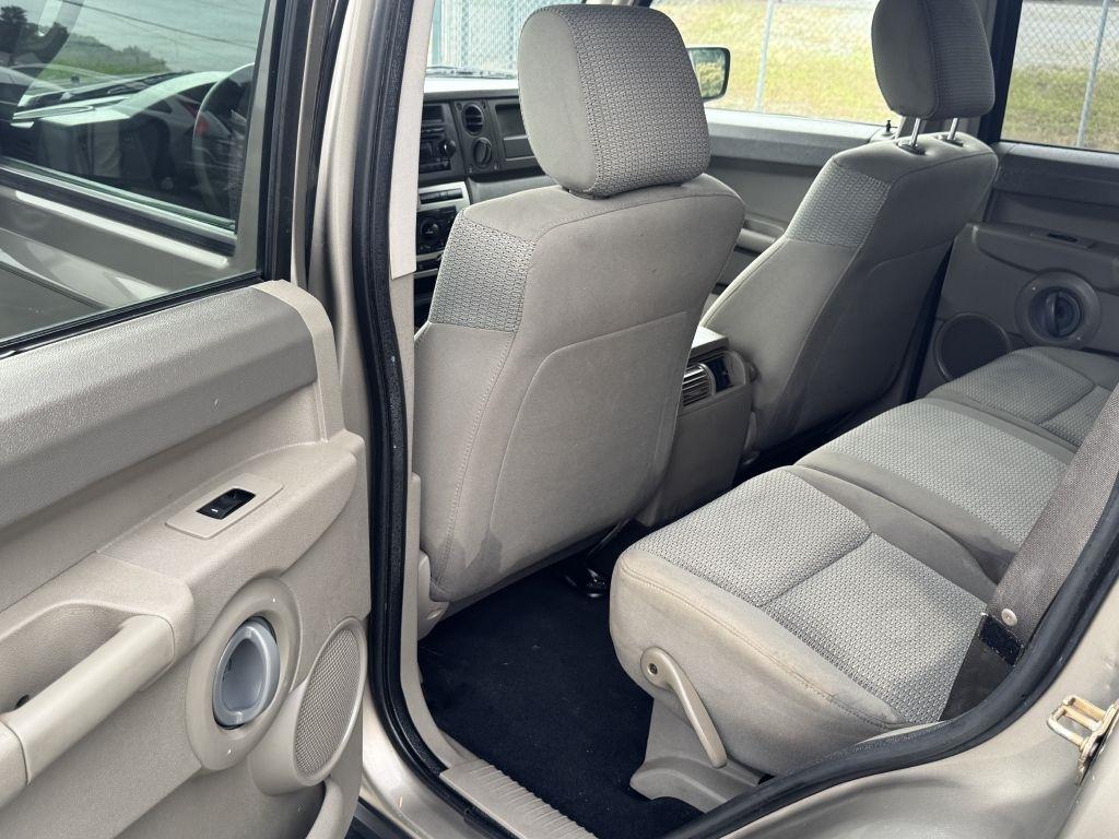 Jeep Commander 2WD 2006