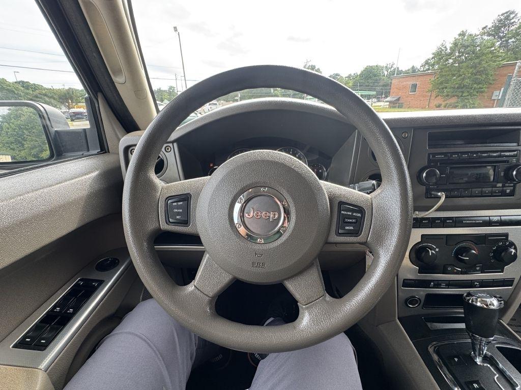 Jeep Commander 2WD 2006
