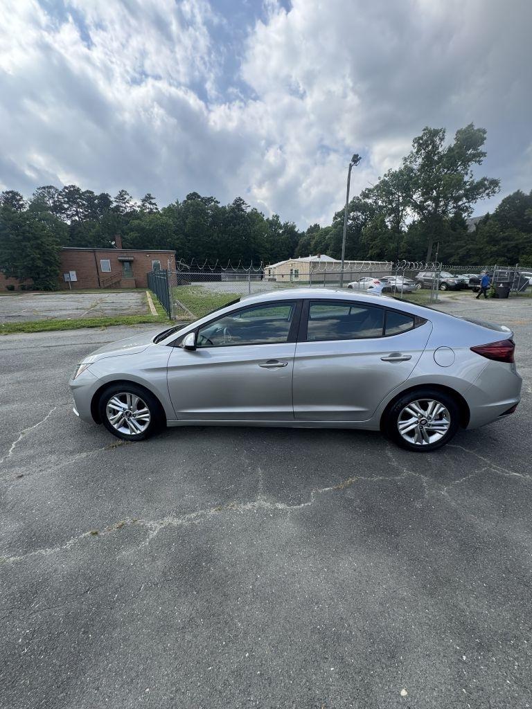 Hyundai Elantra Limited 2020