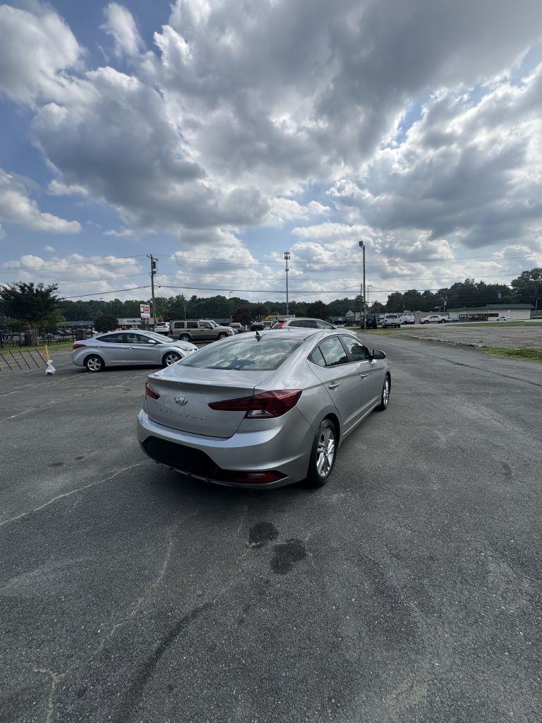 Hyundai Elantra Limited 2020