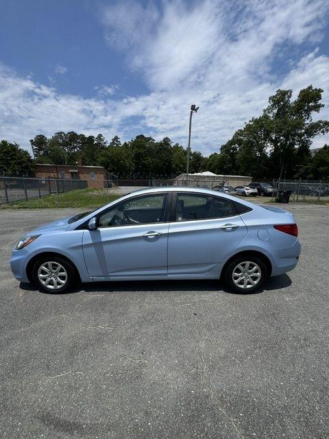 Hyundai Accent GLS 4-Door 2014
