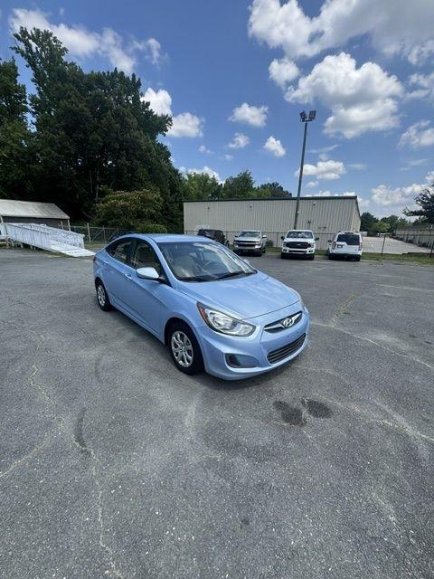 Hyundai Accent GLS 4-Door 2014