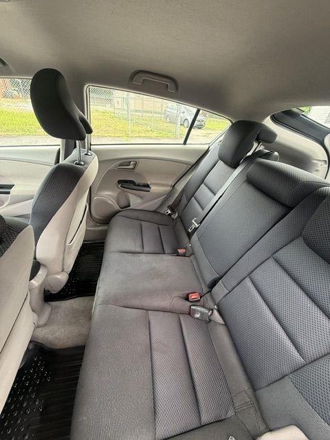 Honda Insight EX 2011