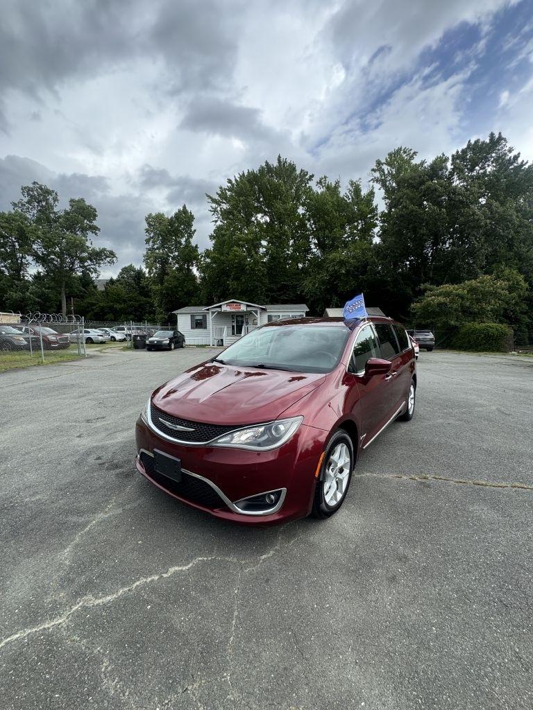 Chrysler Pacifica Touring-L Plus 2017