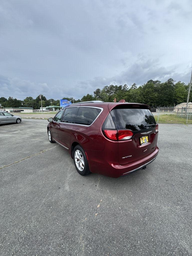 Chrysler Pacifica Touring-L Plus 2017