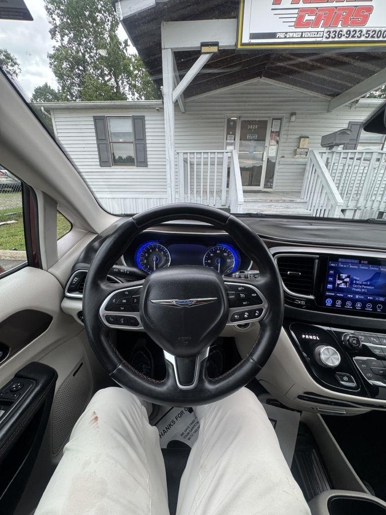 Chrysler Pacifica Touring-L Plus 2017
