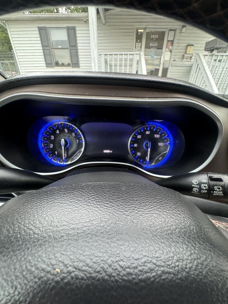 Chrysler Pacifica Touring-L Plus 2017