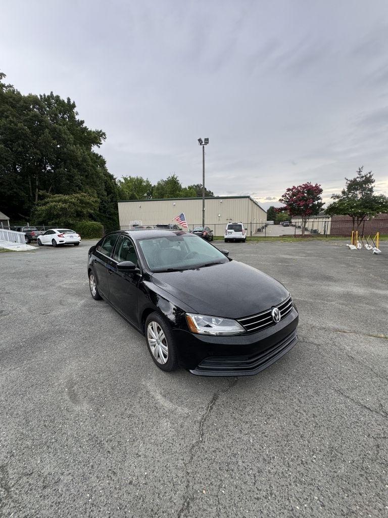 Volkswagen Jetta 1.4T S 6A 2017