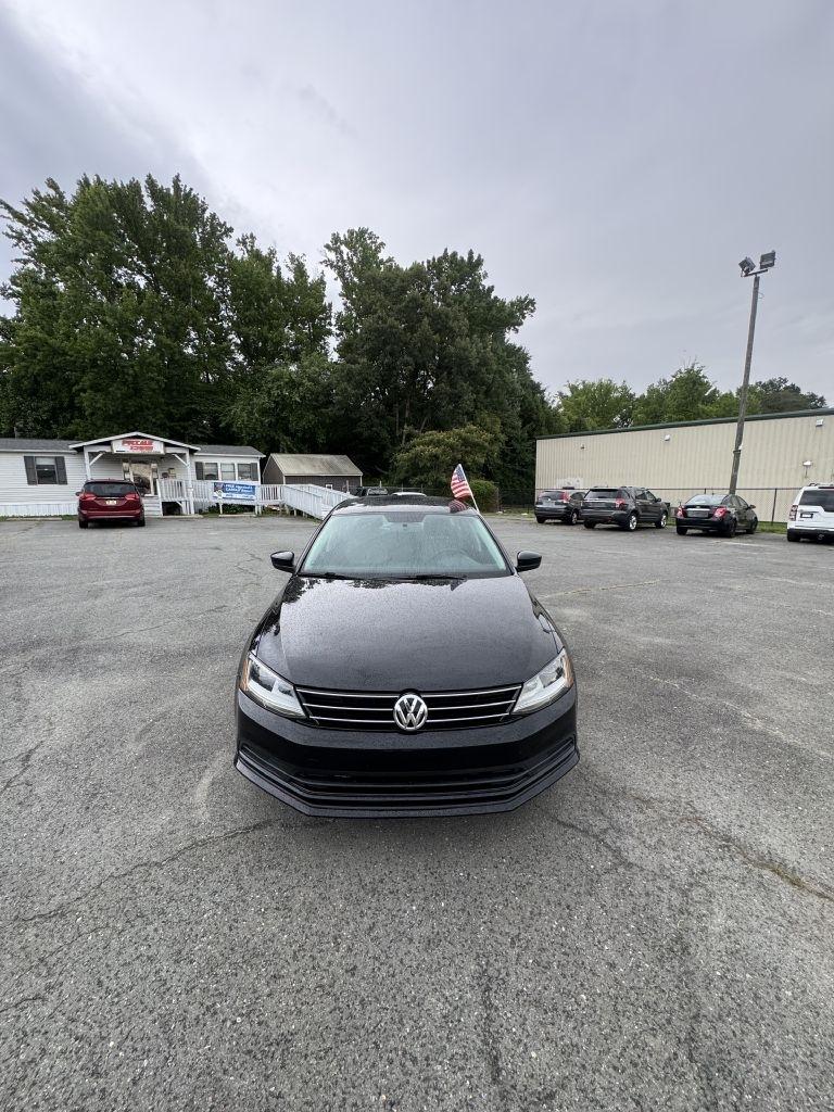 Volkswagen Jetta 1.4T S 6A 2017