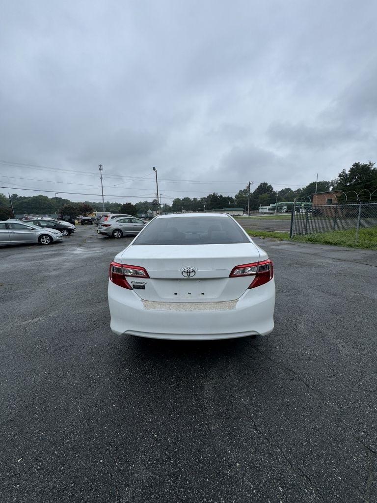 Toyota Camry L 2014