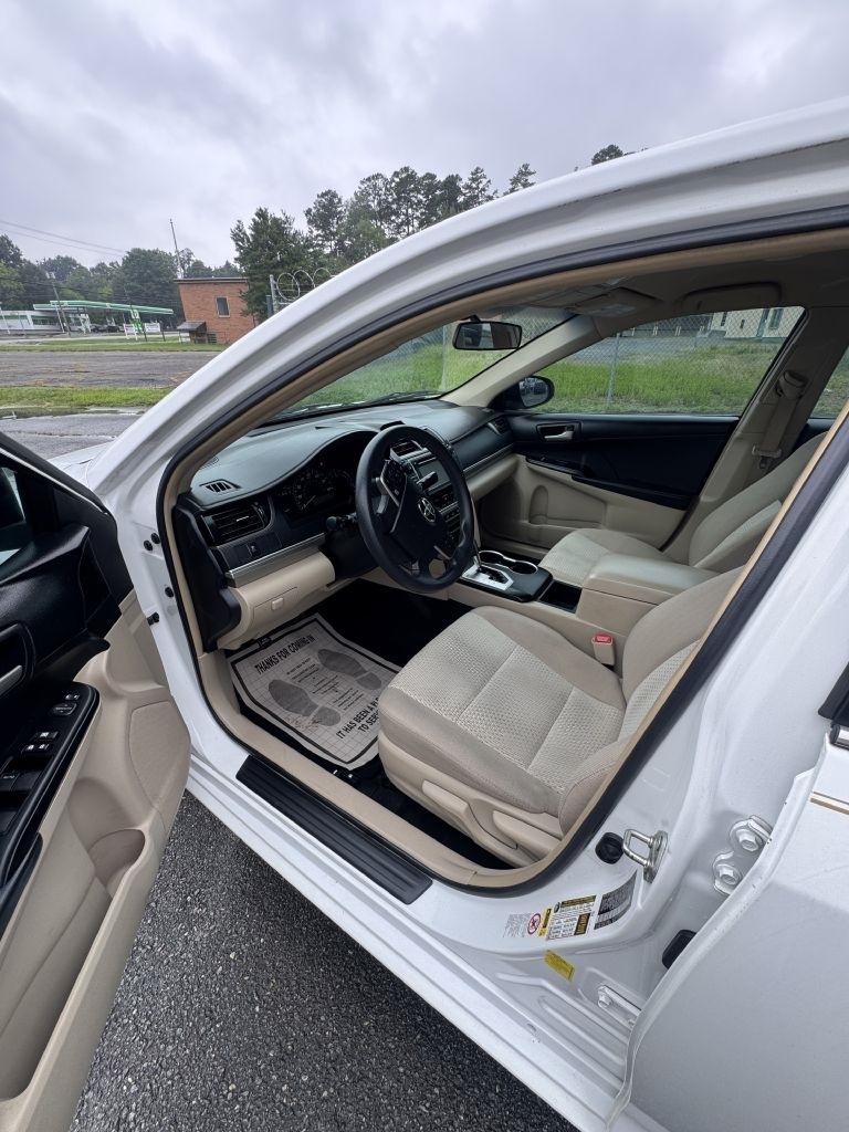Toyota Camry L 2014
