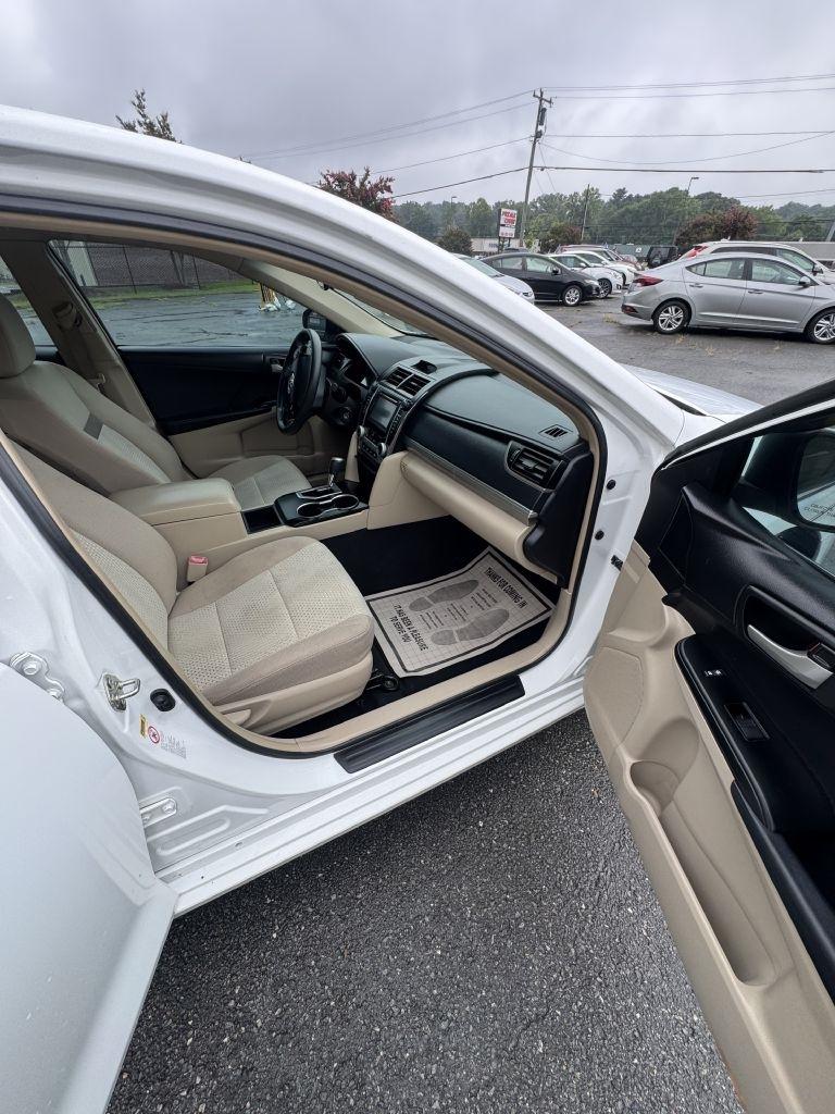 Toyota Camry L 2014