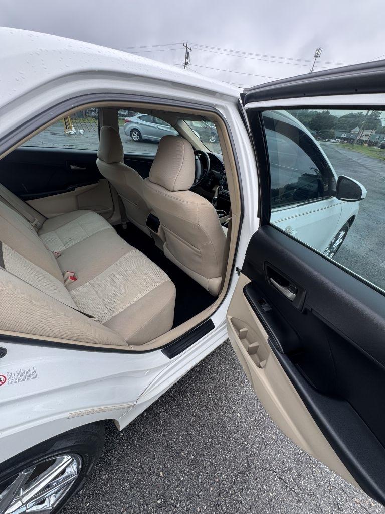 Toyota Camry L 2014