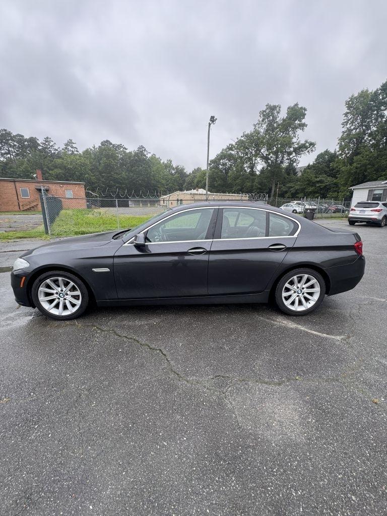 BMW 5-Series 535i xDrive 2014