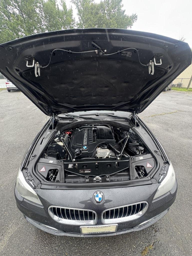 BMW 5-Series 535i xDrive 2014