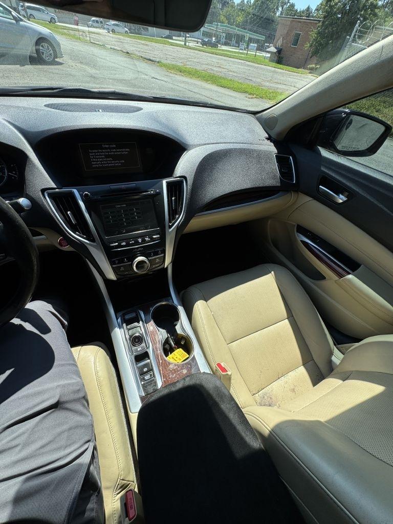 Acura TLX 9-Spd AT w/Technology Package 2016