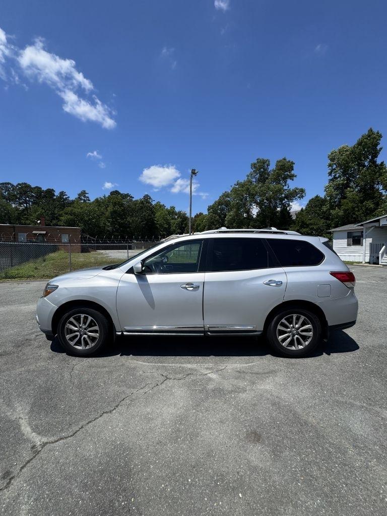 Nissan Pathfinder S 4WD 2014