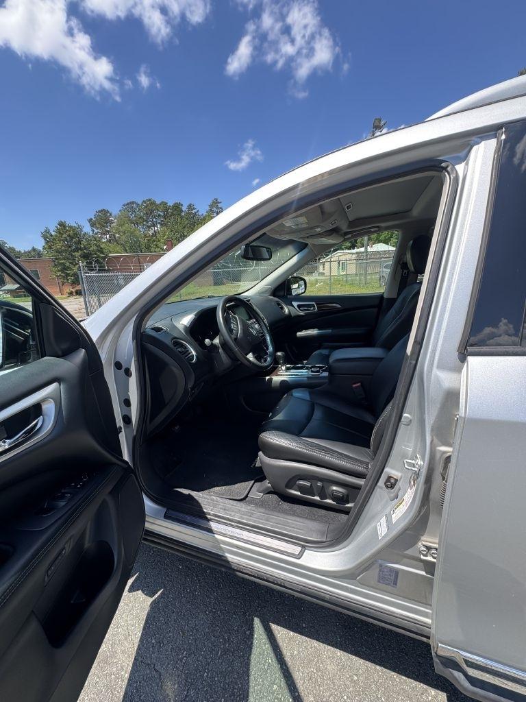 Nissan Pathfinder S 4WD 2014