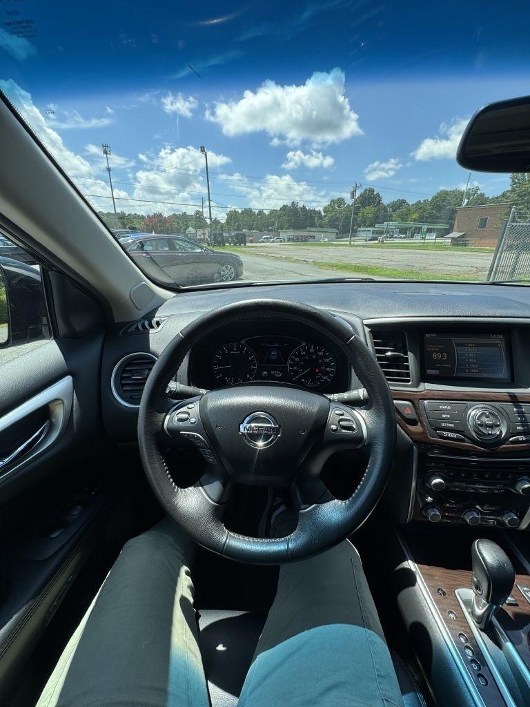 Nissan Pathfinder S 4WD 2014