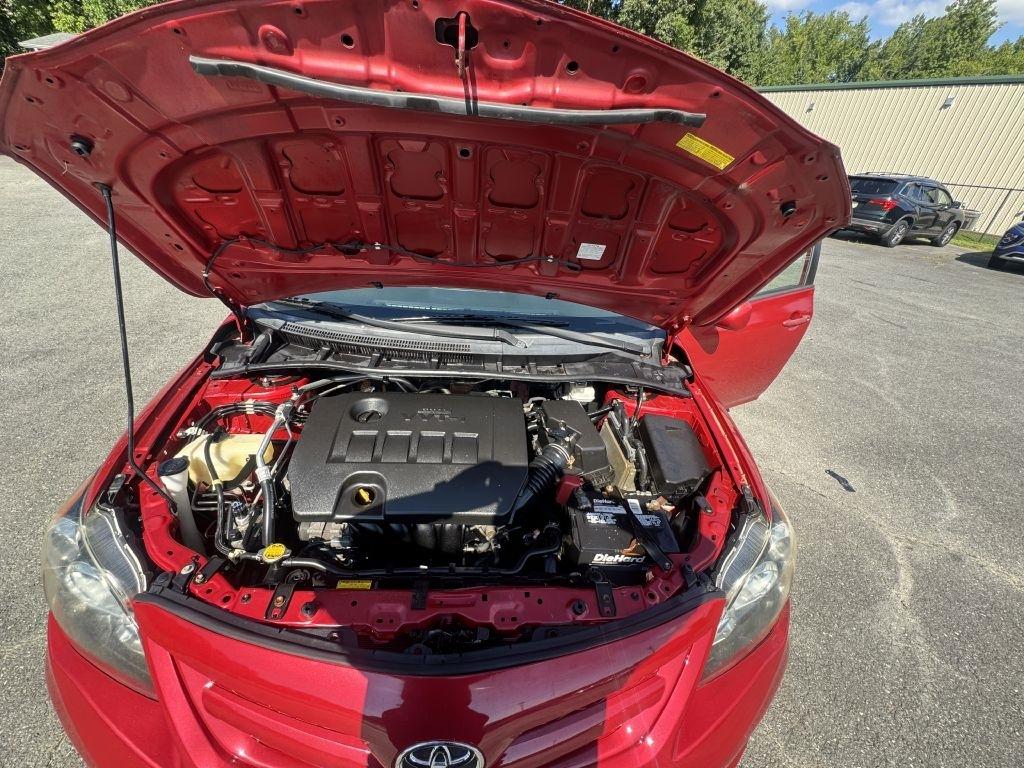 Toyota Corolla S 5-Speed MT 2013