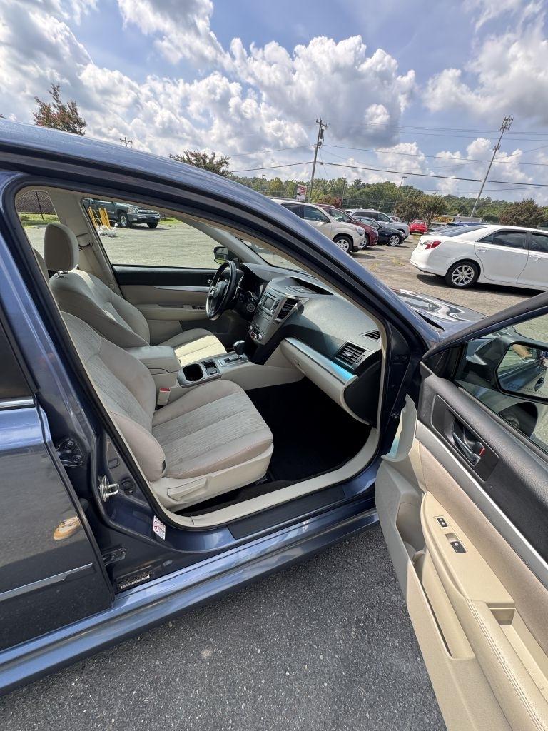 Subaru Legacy 2.5i Premium 2014