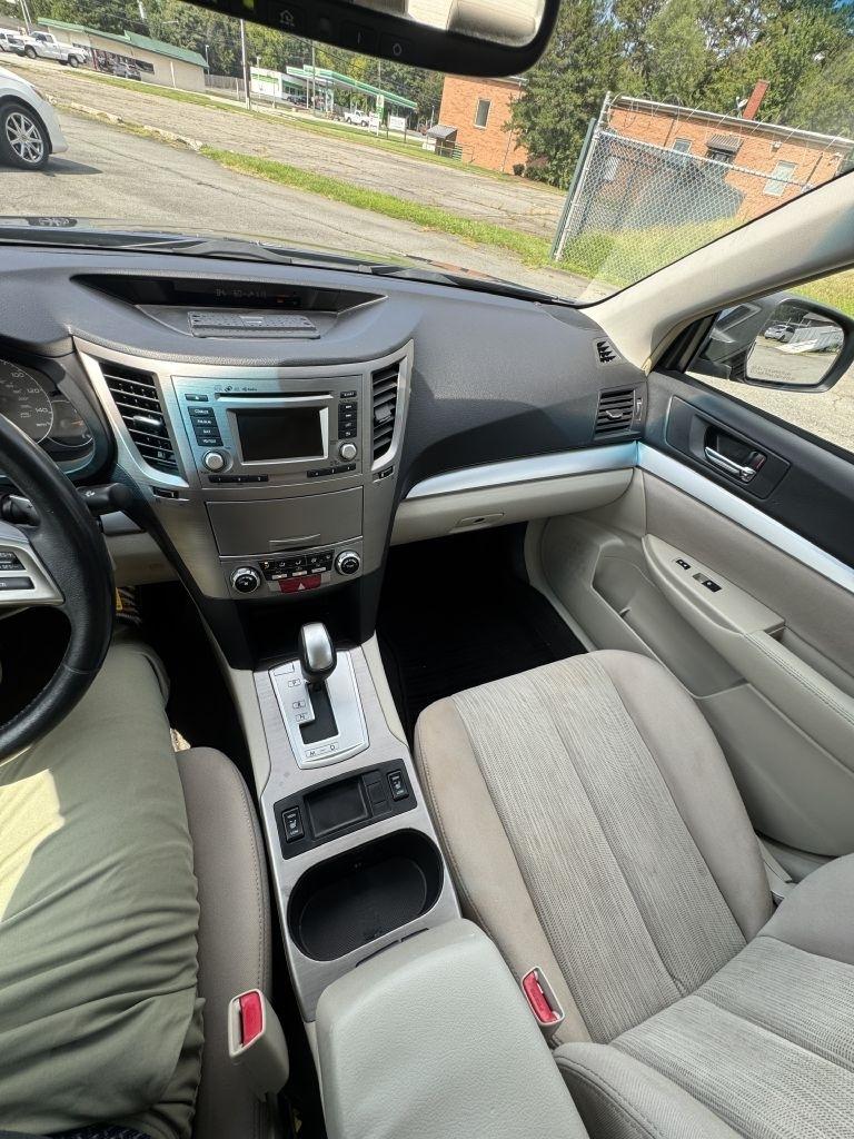Subaru Legacy 2.5i Premium 2014