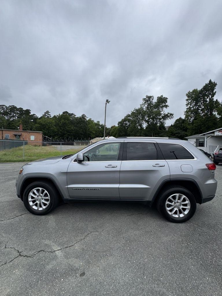 Jeep Grand Cherokee Laredo E 4WD 2021