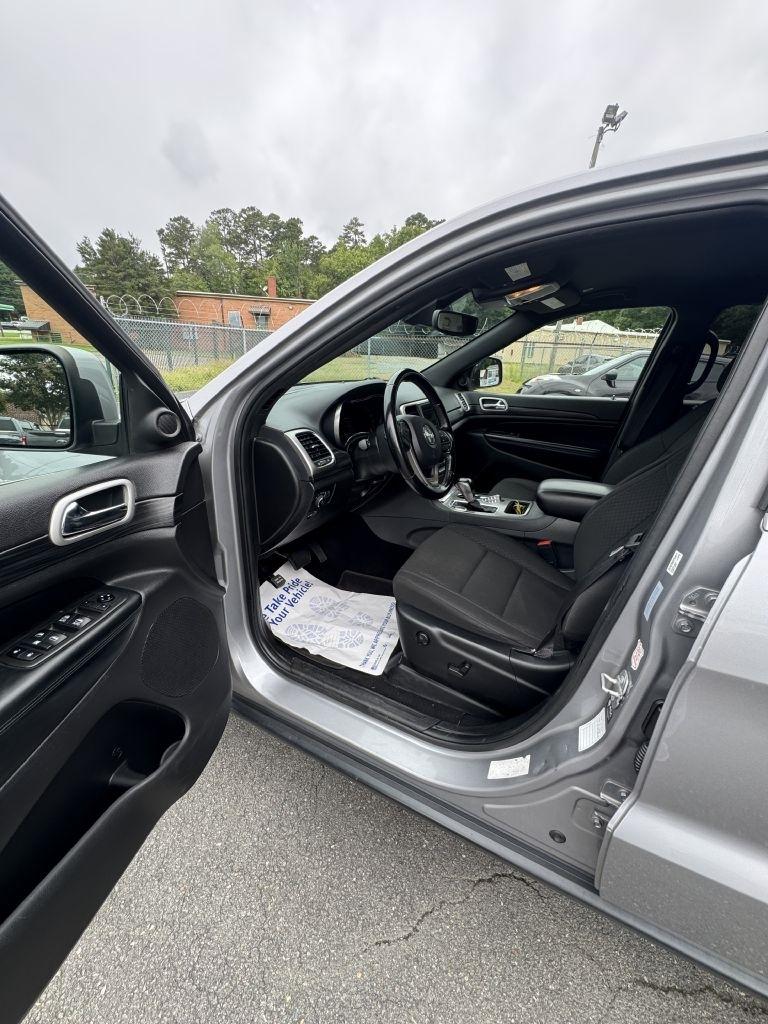 Jeep Grand Cherokee Laredo E 4WD 2021
