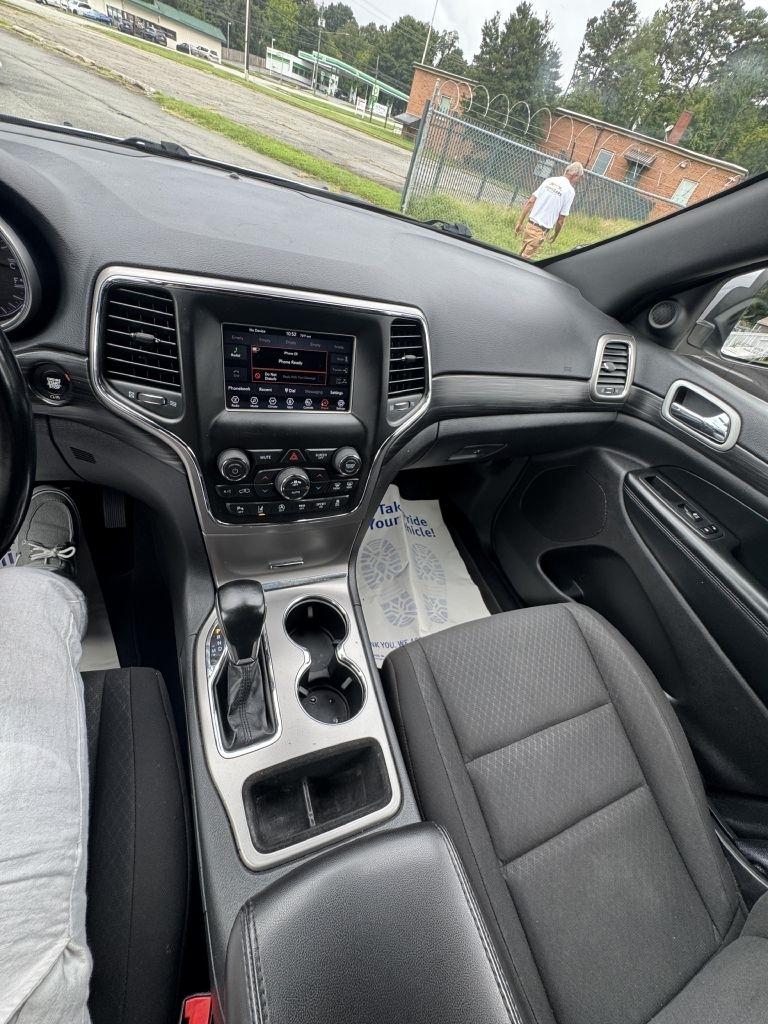 Jeep Grand Cherokee Laredo E 4WD 2021