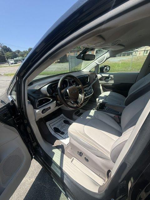 Chrysler Pacifica Touring-L Plus 2018