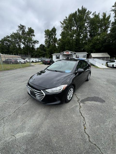 Hyundai Elantra SE 6AT 2018