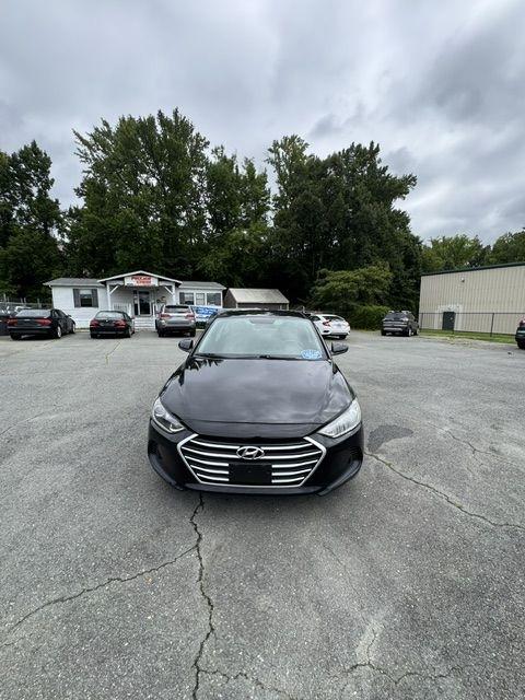 Hyundai Elantra SE 6AT 2018