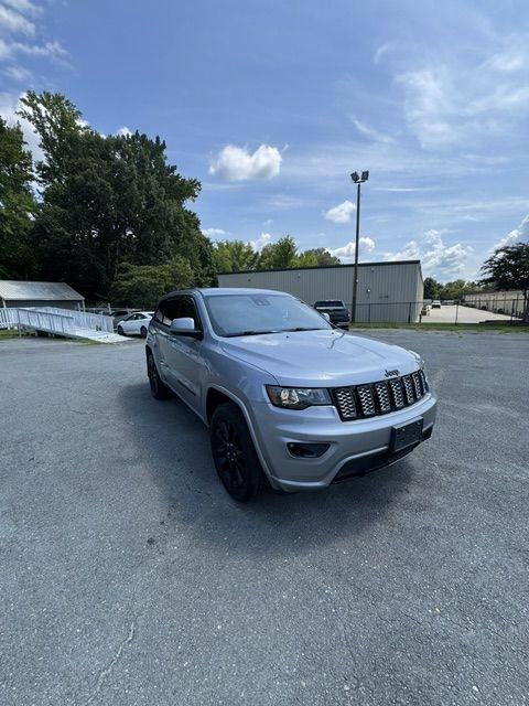 Jeep Grand Cherokee Laredo E 4WD 2021