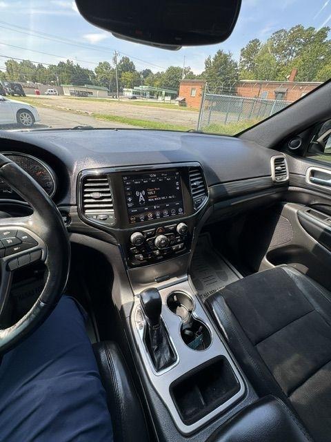 Jeep Grand Cherokee Laredo E 4WD 2021