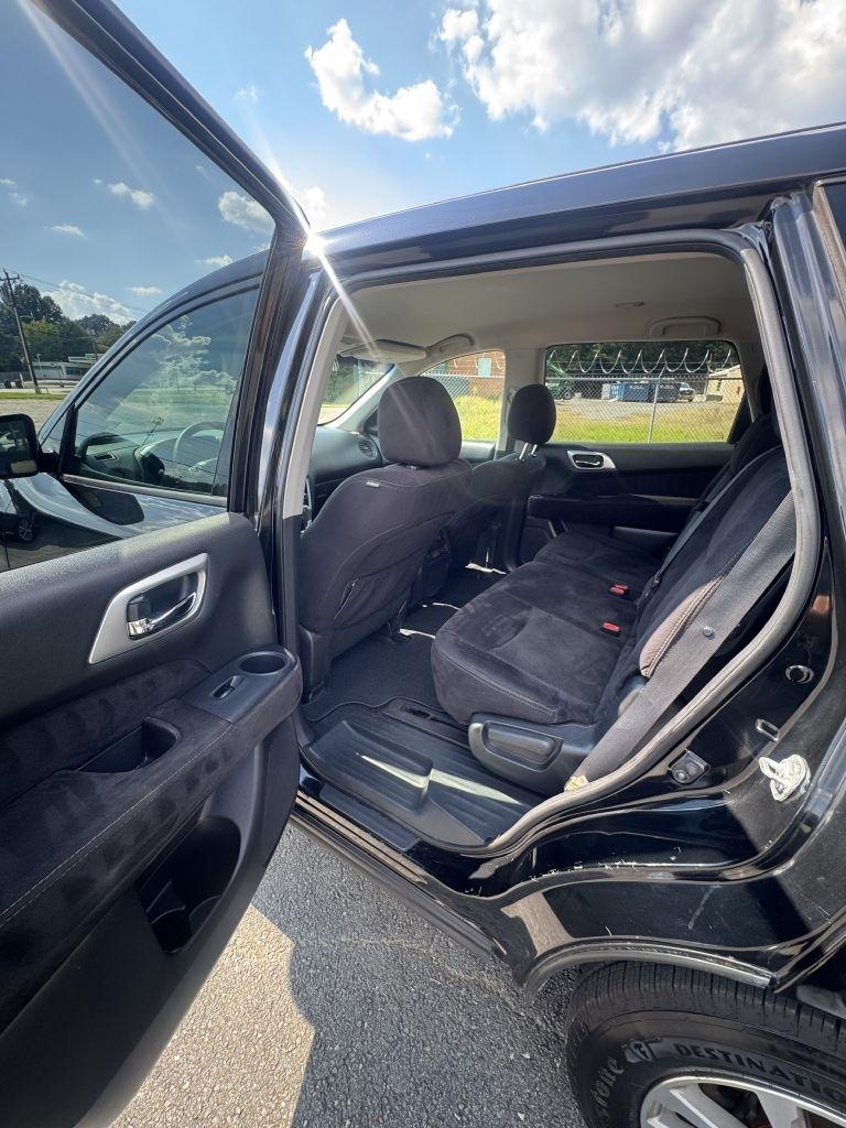 Nissan Pathfinder S 4WD 2015