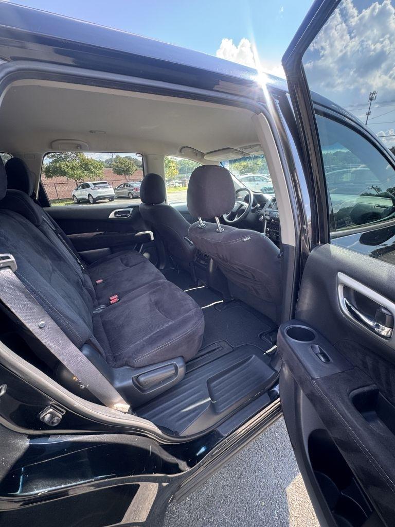 Nissan Pathfinder S 4WD 2015