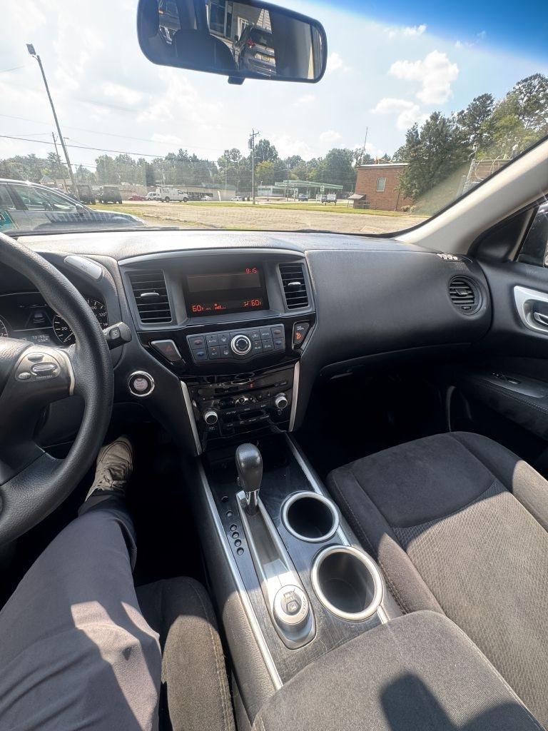 Nissan Pathfinder S 4WD 2015