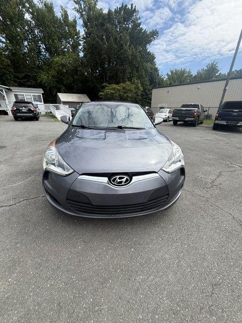 Hyundai Veloster Base 6MT 2016